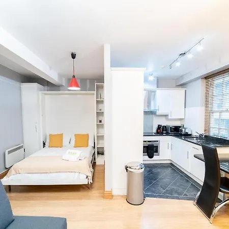 Centre Apartment Tirana